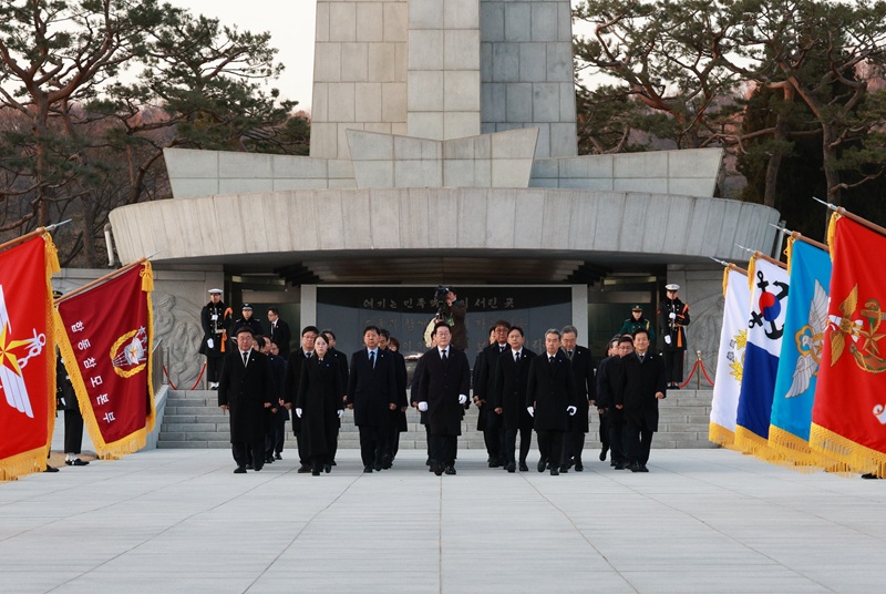 이재명 대통령 국립현충원 참배